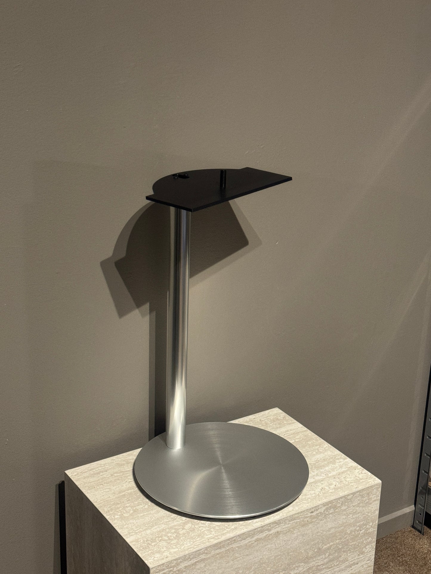 Golvstativ Beosound i aluminium