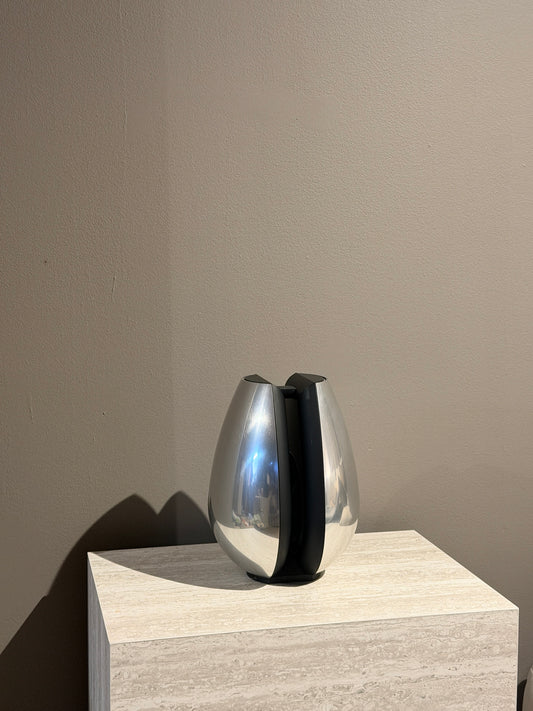 BeoLab 11 subwoofer – Silver