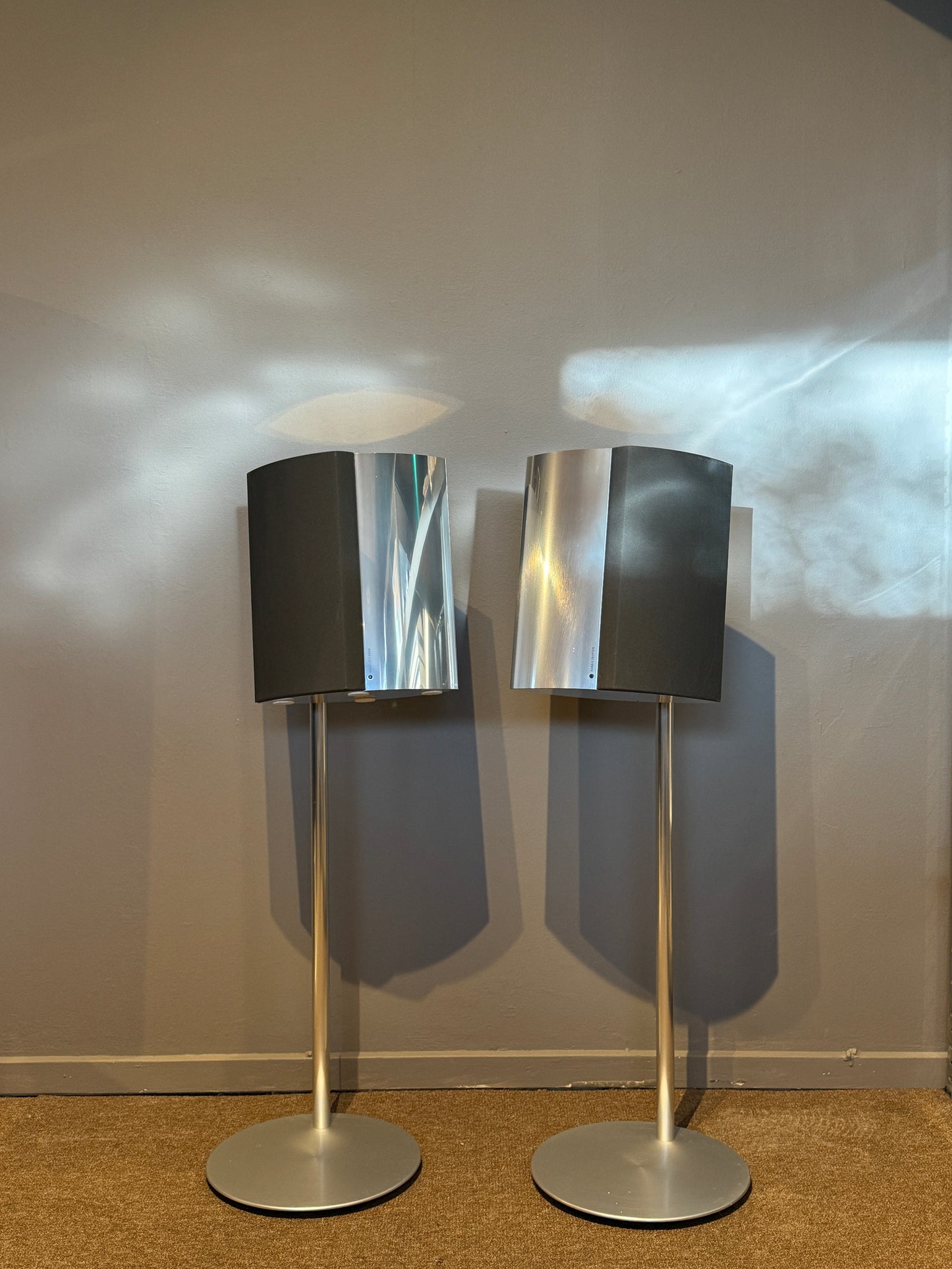 Beolab 4000 inkl. golvstativ