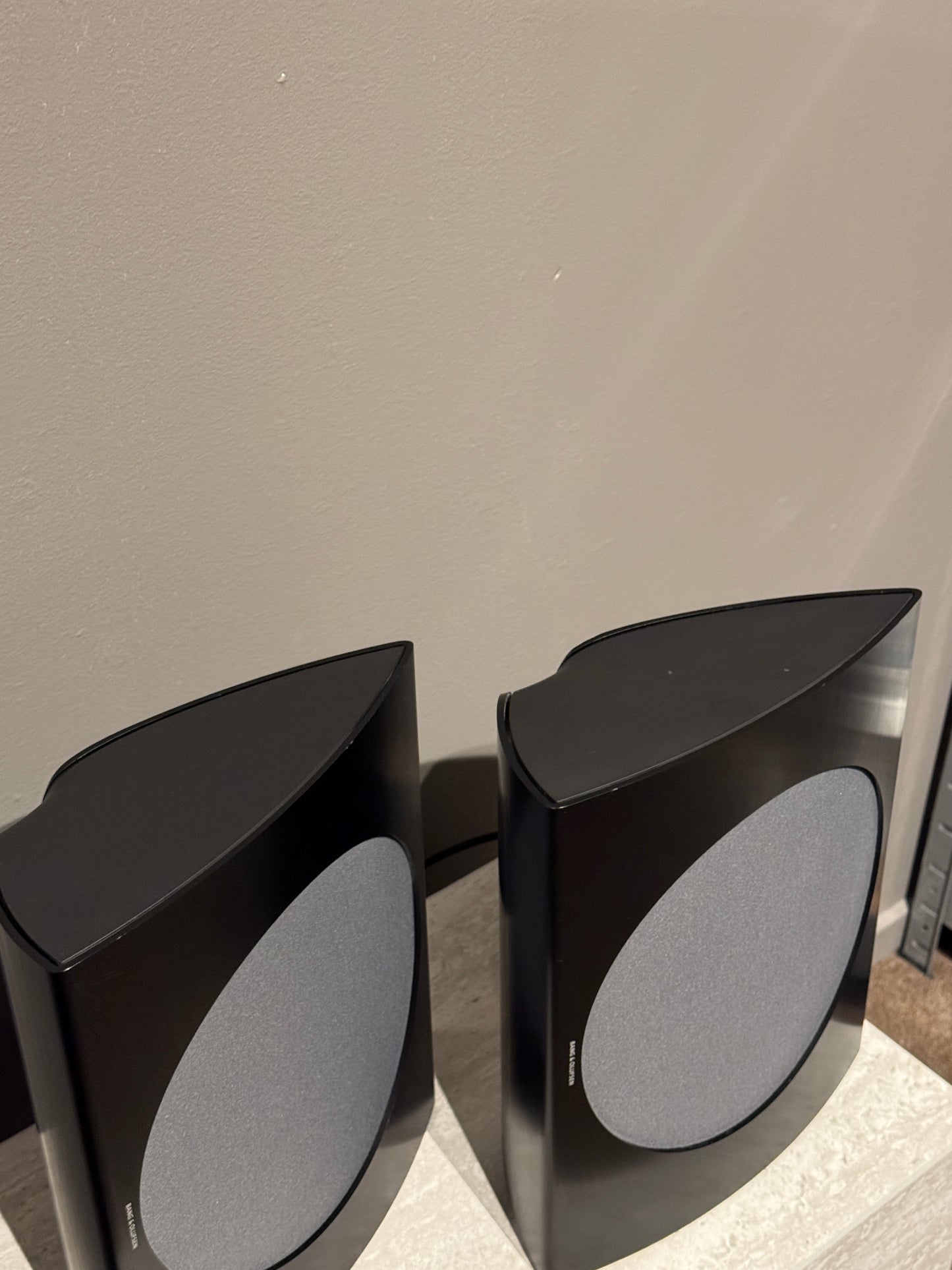 Beolab 17 - Black edition